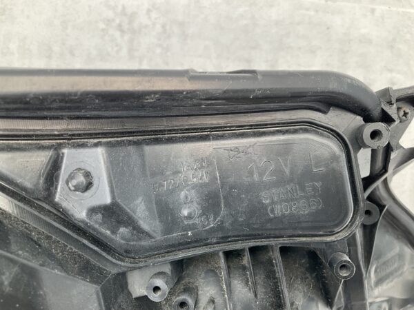 KOPLAMP TOYOTA RAV 4 RAV-4 XENON LED W0836 LINKS TO-4644