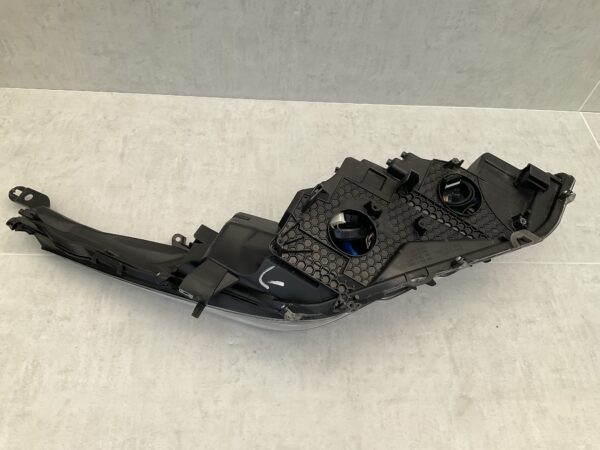 KOPLAMP TOYOTA PRIUS FULL LED 7V12W ORIGINEEL LINKS TO-8464