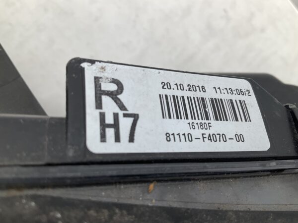 KOPLAMP TOYOTA CHR CH-R 81110-F4070-00 RECHTS TO-4397