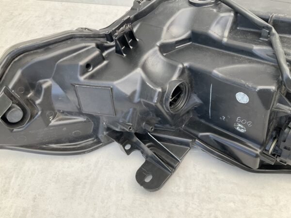 KOPLAMP TOYOTA AYGO FACELIFT LED 17-21 ORIGINEEL LINKS TO-5223