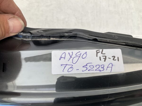 KOPLAMP TOYOTA AYGO FACELIFT LED 17-21 ORIGINEEL LINKS TO-5223