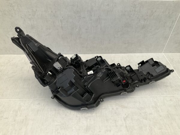 KOPLAMP TOYOTA COROLLA E21 81150-02S60 LINKS TO-5089