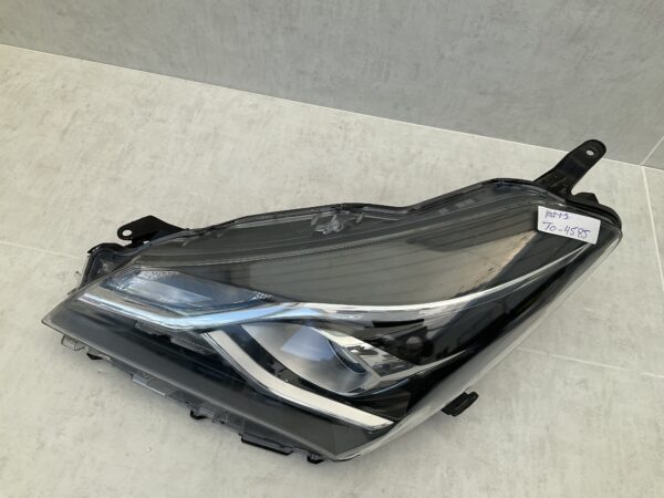 KOPLAMP TOYOTA YARIS ORIGINEEL LINKS TO-4585