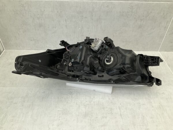 KOPLAMP TOYOTA HILUX 0K-56 LED ORIGINEEL RECHTS TO-8146