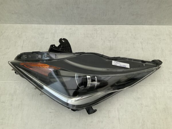 KOPLAMP TOYOTA AYGO 14-17 LED ORIGINEEL LINKS TO-4294