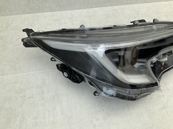 KOPLAMP TOYOTA COROLLA E21 FULL LED 81110-02X10 RECHTS TO-4908