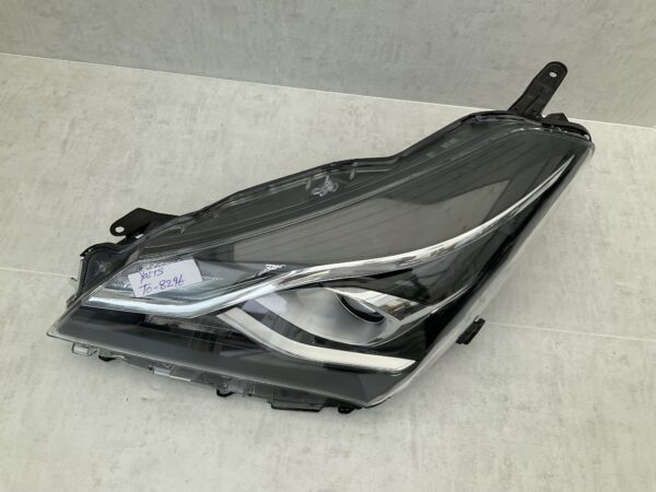 KOPLAMP TOYOTA YARIS ORIGINEEL LINKS TO-8296