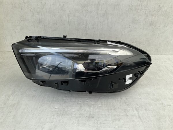 KOPLAMP MERCEDES CLA W118 LED PERFORMANCE A1189062500 LINKS MB-4472