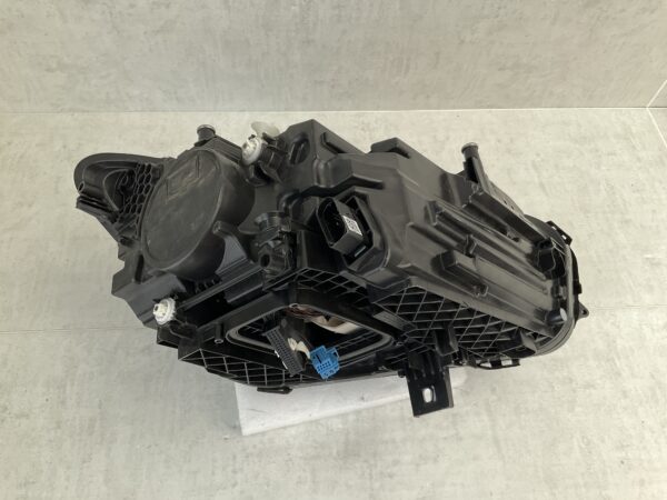 KOPLAMP MERCEDES B KLASSE W247 MULTIBEAM LED A2479061304 LINKS MB-4473