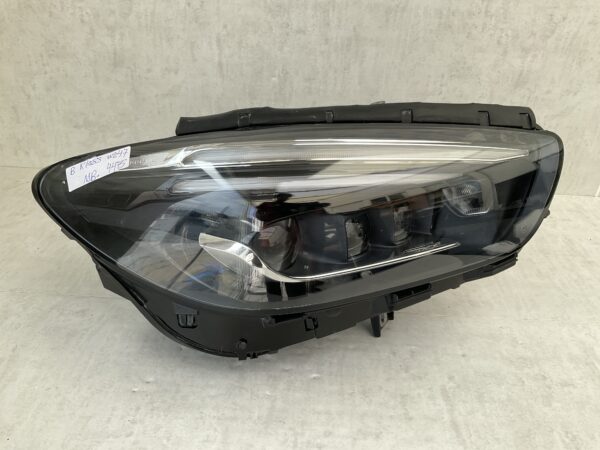 KOPLAMP MERCEDES B KLASSE W247 MULTIBEAM LED A2479068405 RECHTS MB-4475