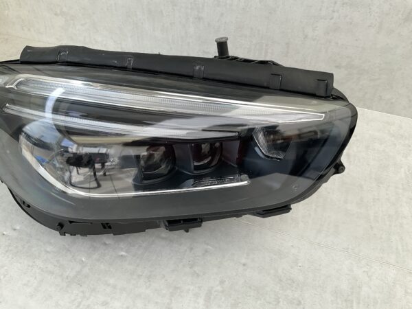 KOPLAMP MERCEDES B KLASSE W247 MULTIBEAM LED A2479068405 RECHTS MB-4475