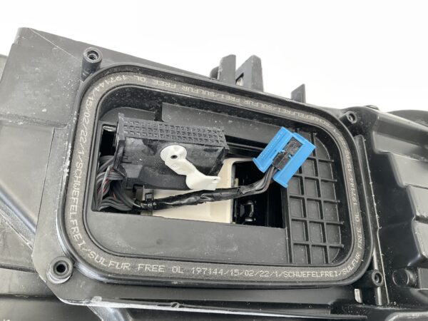 KOPLAMP MERCEDES B KLASSE W247 MULTIBEAM LED A2479068405 RECHTS MB-4475