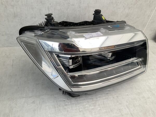 KOPLAMP VOLKSWAGEN CRAFTER LED 7C1941036 1EX012830-06 RECHTS VW-4491