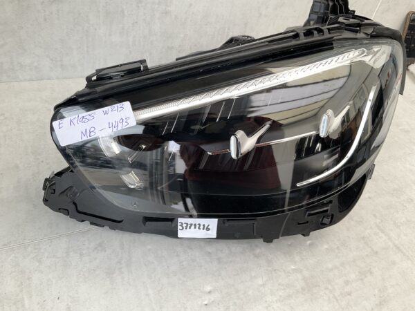 KOPLAMP MERCEDES E KLASSE W213 FACELIFT 21-22 LED A2139067509 LINKS MB-4493