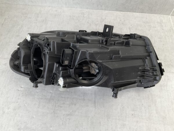 KOPLAMP MERCEDES A KLASSE  W177 HALOGEEN LED A1778261300 RECHTS MB-4496