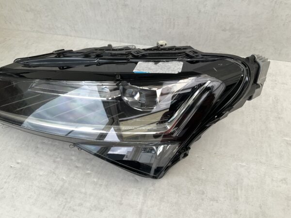 KOPLAMP SKODA SUPERB 3 CRYSTAL LIGHTING ORIGINEL LINKS SK-4509