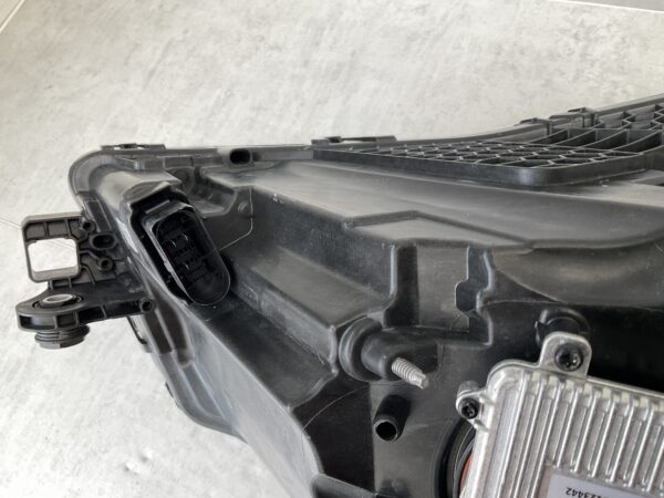 KOPLAMP SKODA SUPERB 3 CRYSTAL LIGHTING ORIGINEL LINKS SK-4509