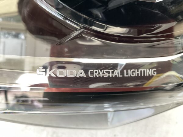KOPLAMP SKODA SUPERB 3 CRYSTAL LIGHTING ORIGINEL LINKS SK-4509