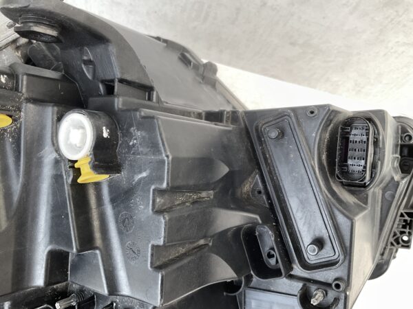 KOPLAMP SKODA KAROQ FULL LED 57B941016B RECHTS SK-4519
