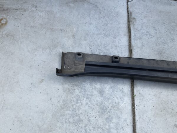 Dorpel Suzuki Vitara (LY) 7724154P0 Zijskirt  BM-21377