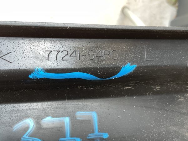 Dorpel Suzuki Vitara (LY) 7724154P0 Zijskirt  BM-21377