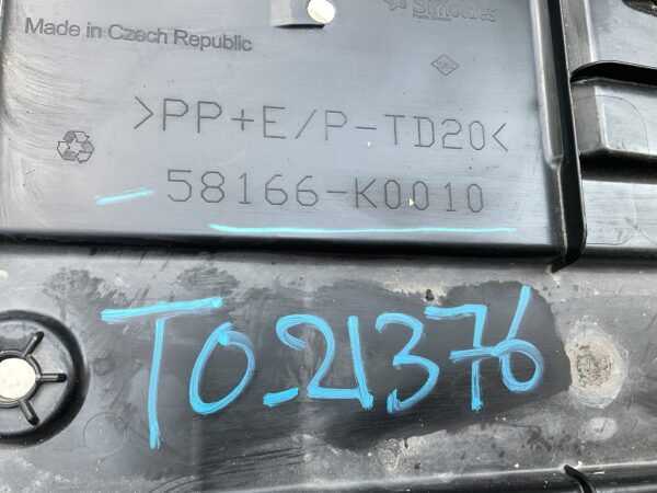 Afdekplaat Toyota Yaris 58166K0010  Motoronderplaat TO-21376