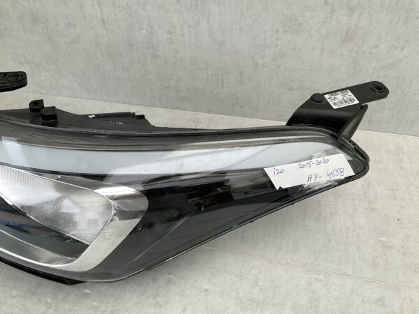 KOPLAMP HYUNDAI I20 LED 92101C8000 U009GBLX LINKS HY-4558