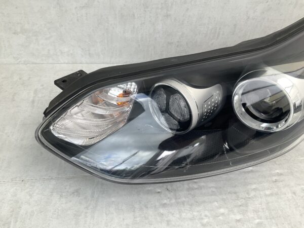 KOPLAMP KIA SPORTAGE FULL LED 92101-F1010 LINKS K-4544