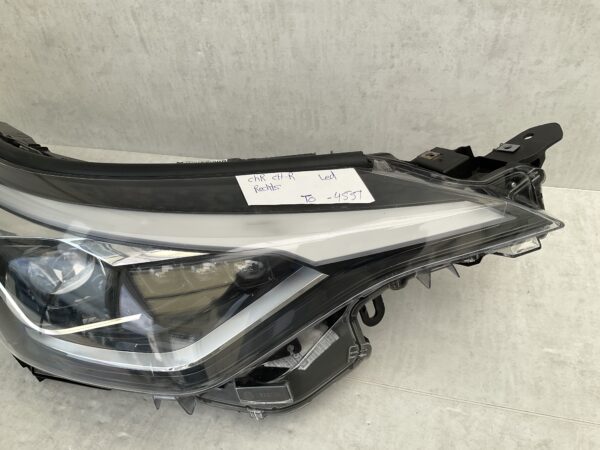 KOPLAMP TOYOTA CHR FULL LED 81110-F4280-00 RECHTS TO-4551