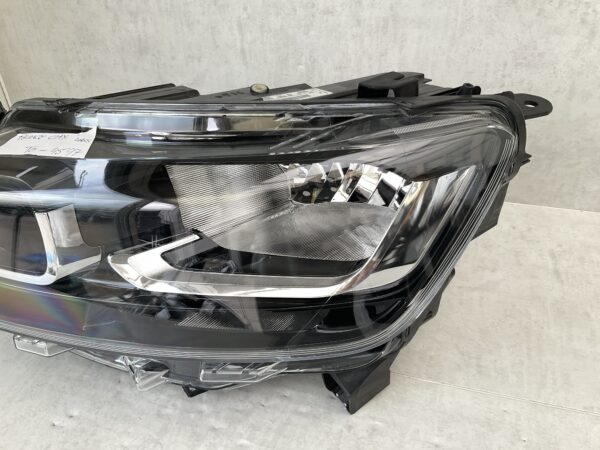 KOPLAMP TOYOTA PROACE CITY LED 9835780680 LINKS TO-4547