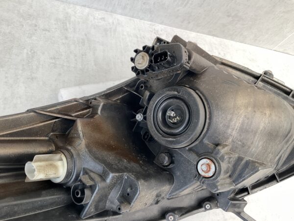 KOPLAMP SUZUKI SWIFT ORIGINEEL RECHTS SU-3795