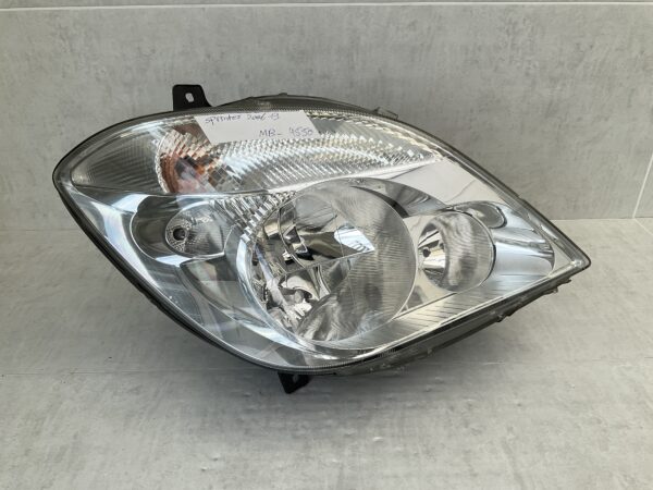 KOPLAMP MERCEDES W906 SPRINTER A9068200261 RECHTS MB-4550