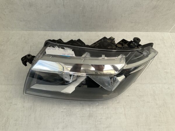 KOPLAMP VOLKSWAGEN CRAFTER H7 HALOGEEN 7C1941005 LINKS VW-4548