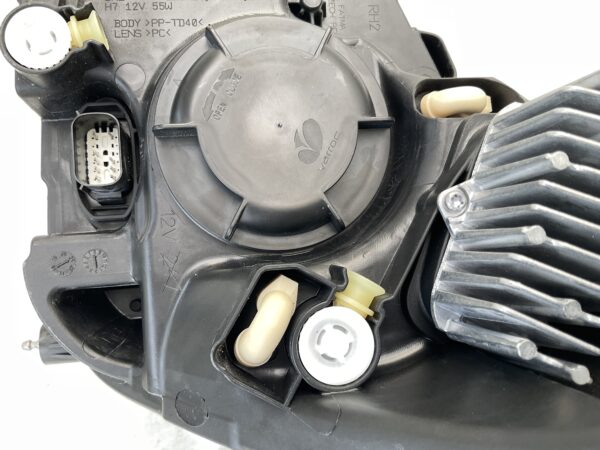 KOPLAMP FORD FOCUS MK4 LED JX7B13W029AE RECHTS FO-4546