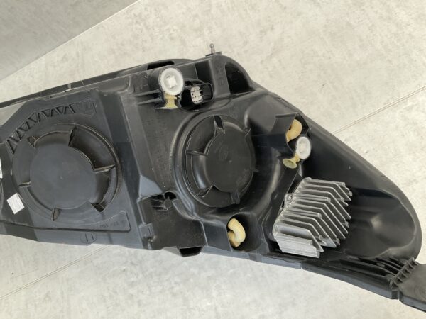KOPLAMP FORD FOCUS MK4 LED JX7B-13W030AE LINKS FO-4537