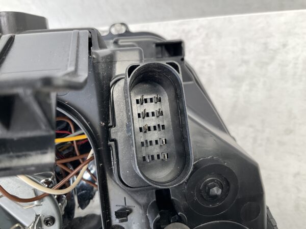 KOPLAMP FORD FOCUS 2 05-11 4M51-13101JD LINKS FO-4055