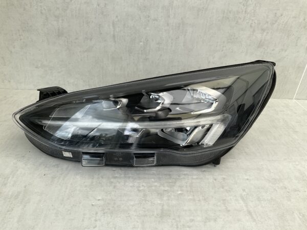 KOPLAMP FORD FOCUS MK4 FULL LED MX7B-13E015EB LINKS FO-4534
