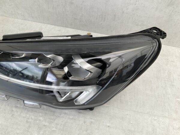 KOPLAMP FORD FOCUS MK4 FULL LED MX7B-13E015EB LINKS FO-4534