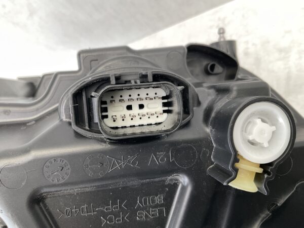 KOPLAMP FORD FOCUS MK4 FULL LED MX7B-13E015EB LINKS FO-4534