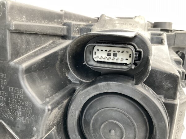 KOPLAMP FORD KUGA FULL LED LV4B-13W029AK RECHTS FO-4571