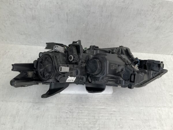 KOPLAMP MITSUBISHI OUTLANDER 4DX15 RECHTS MI-4566