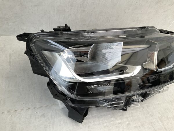KOPLAMP TOYOTA PROACE CITY HALOGEEN 9835780580 RECHTS TO-4578