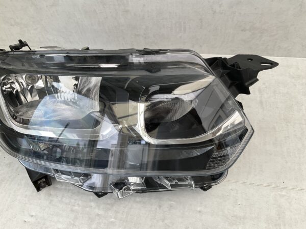 KOPLAMP TOYOTA PROACE CITY HALOGEEN 9835780580 RECHTS TO-4578