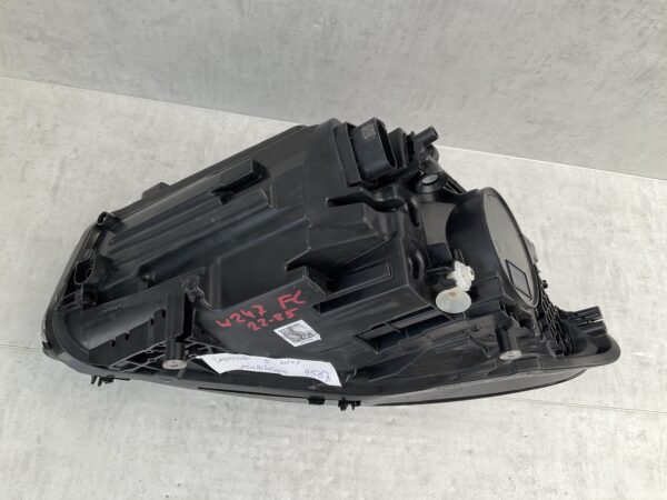 KOPLAMP MERCEDES B KLASSE W247 MULTIBEAM LED LINKS MB-4567