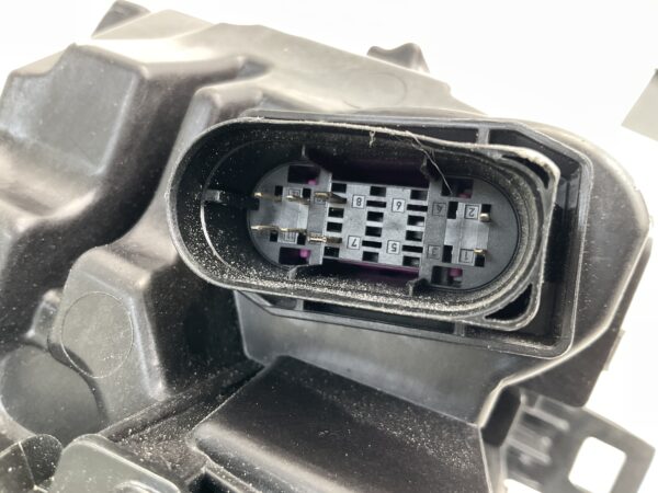 KOPLAMP MERCEDES B KLASSE W247 MULTIBEAM LED LINKS MB-4567