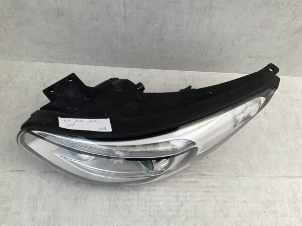 KOPLAMP KIA STONIC 17-21 ORIGINEEL 92101-E4 LINKS KI-4576