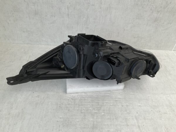 KOPLAMP FORD FOCUS MK3 13-17 F1EB-13W029-AE LINKS FO-4570