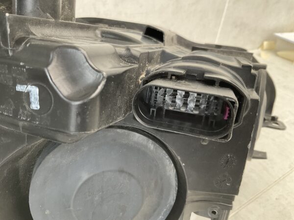 KOPLAMP FORD FOCUS MK3 13-17 F1EB-13W029-AE LINKS FO-4570