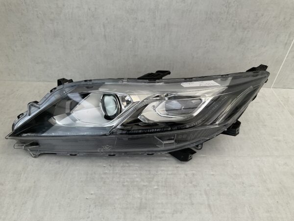 KOPLAMP MITSUBISHI ECLIPSE CROSS LED RECHTS MI-4590