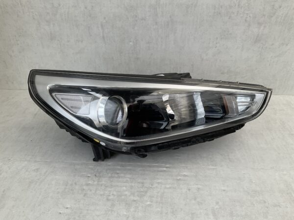 KOPLAMP HYUNDAI I30 12-17 92102-G4XXX RECHTS HY-4599A